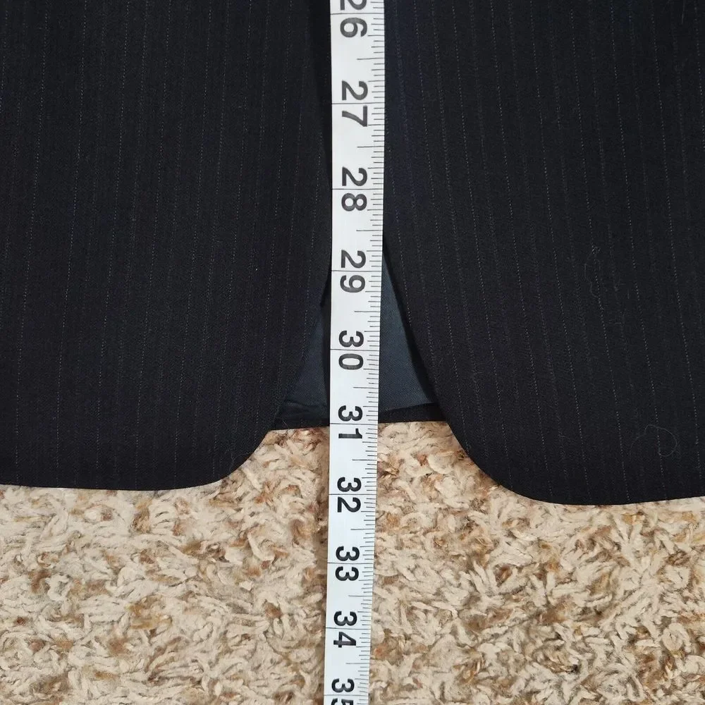 Hart Schaffner & Marx Pine's Men Size 42S Black Pinstripe Wool‎ Blazer